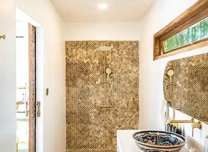 Villa Marghe 1br Romantic Villa, 5 Mins To Thomas